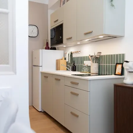 Apartment La Pendule Cosy A Deux Pas De La